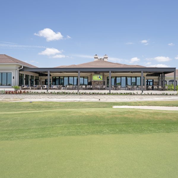 Heritage Oaks Photo 40