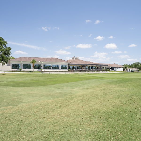 Heritage Oaks Photo 43
